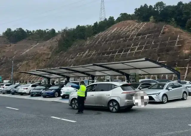 _换电成主流补能方式_换电成主流补能方式