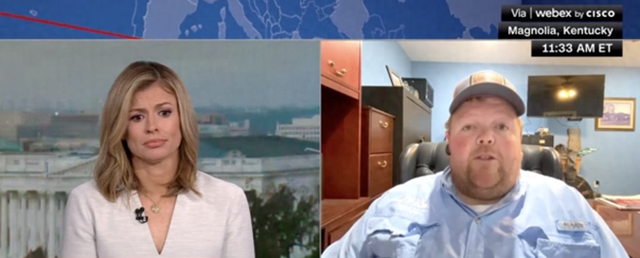 美国大豆协会主席凯莱布·拉格兰接受美媒采访。图源：美媒发布视频截图