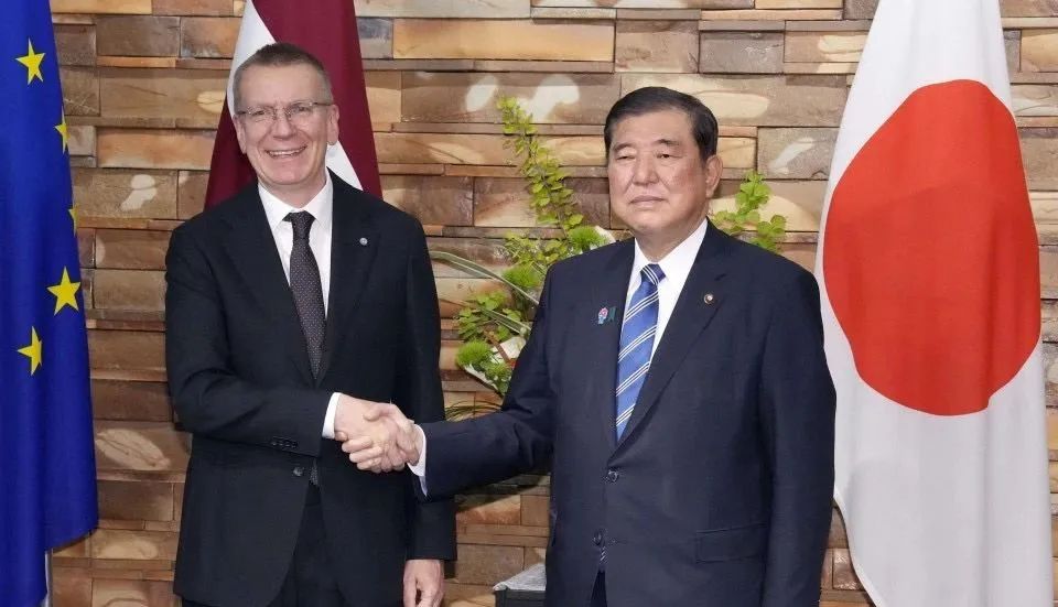 日元国债利率__日元债券
