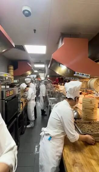 _西贝后厨工作怎么样_西贝厨房设备