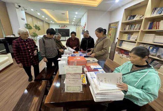 华创证券有限责任公司2025年金融教育宣传周活动总结_证券金融公司报送年度报告_
