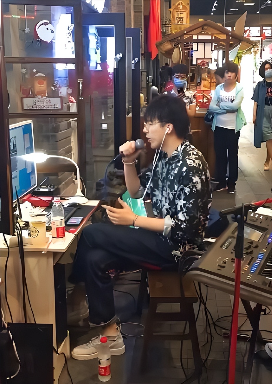 _像房倒屋塌这样的词语_爱到房倒屋塌小儿子