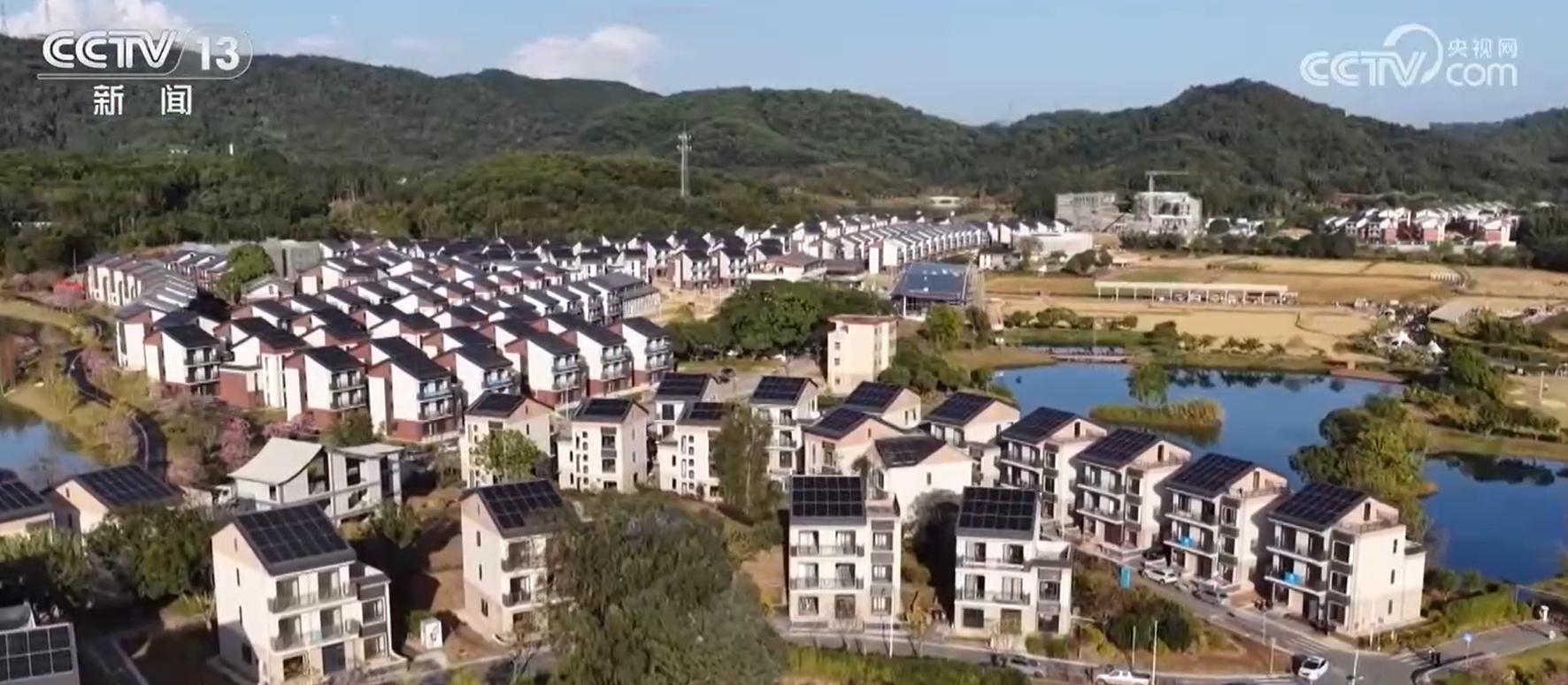 迁新居、住“好房子” 绿色低碳建房打造未来乡村模范样本__迁新居、住“好房子” 绿色低碳建房打造未来乡村模范样本