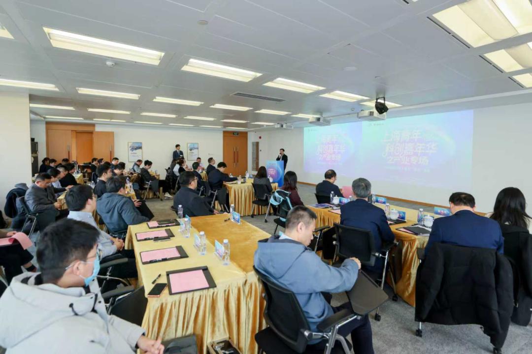 卫星集群__卫星集群什么意思