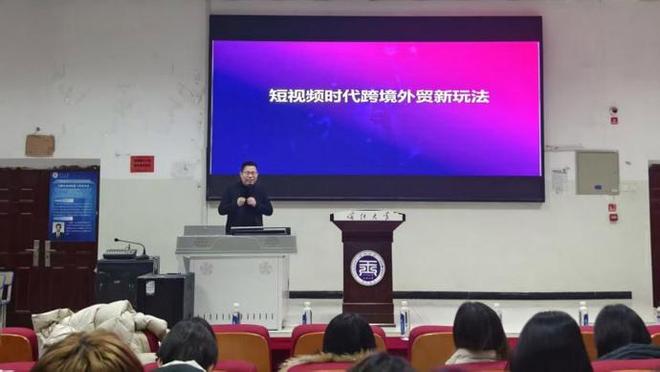 培训导向是什么意思__武汉空战物品征集反响热烈