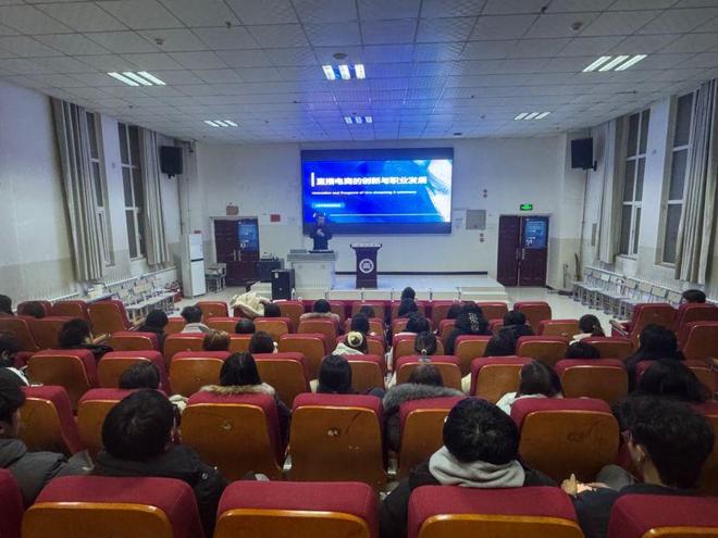 武汉空战物品征集反响热烈__培训导向是什么意思