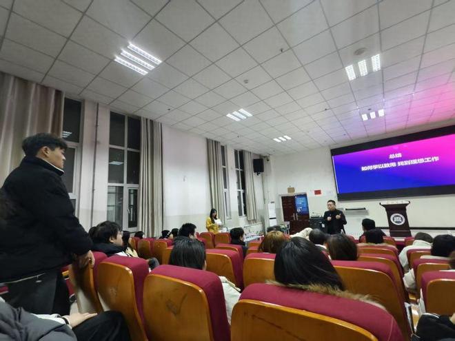 培训导向是什么意思_武汉空战物品征集反响热烈_