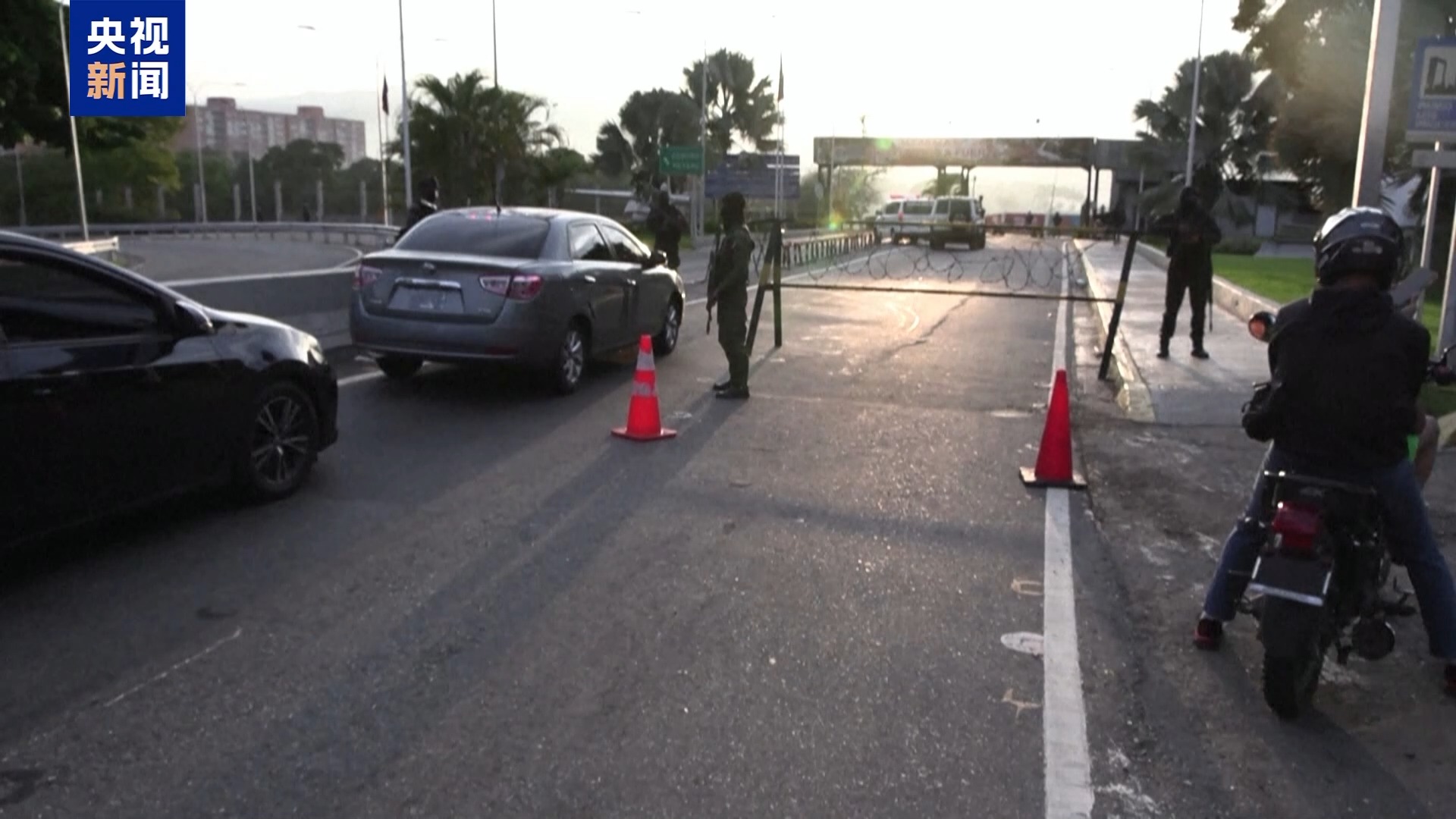 经济体制改革实质__美式殖民时期风格特征