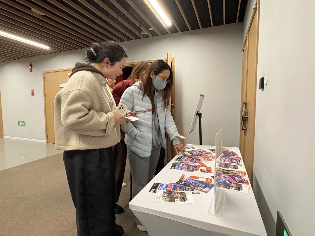 _放映厅啥意思_放映厅的厅