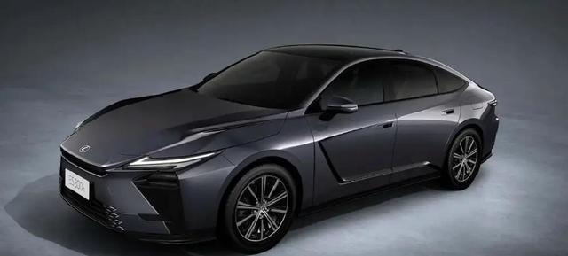 最新雷克萨斯ES焕新上市，引发热议，真正顶级颜值配置齐全-有驾